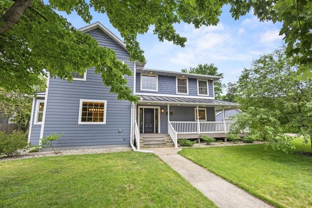 107 W SUMNER STREET, Weyauwega, WI 54983