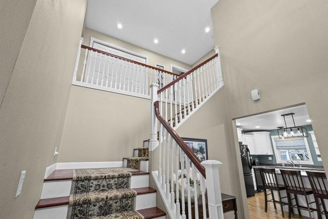 107 W SUMNER STREET, Weyauwega, WI 54983