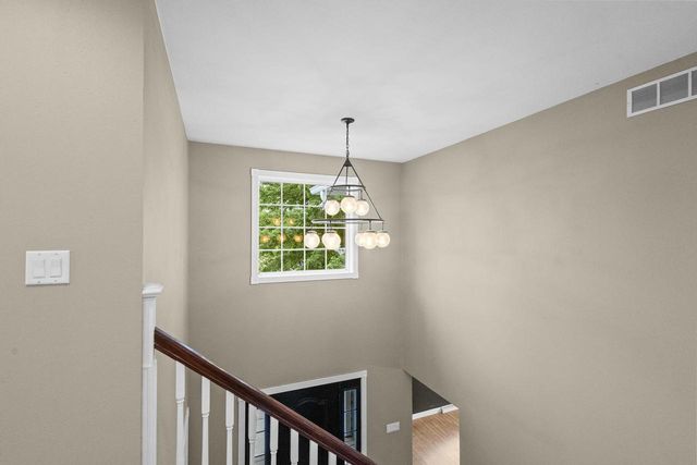 107 W SUMNER STREET, Weyauwega, WI 54983