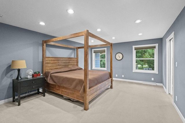 107 W SUMNER STREET, Weyauwega, WI 54983