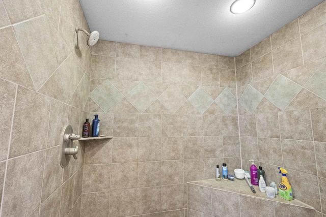 107 W SUMNER STREET, Weyauwega, WI 54983