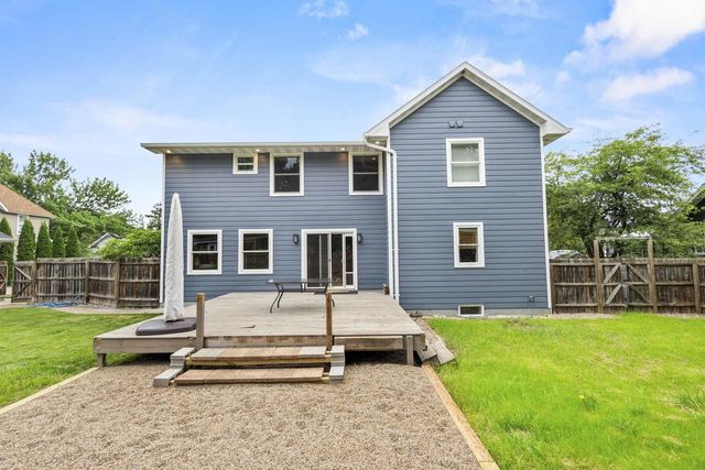 107 W SUMNER STREET, Weyauwega, WI 54983
