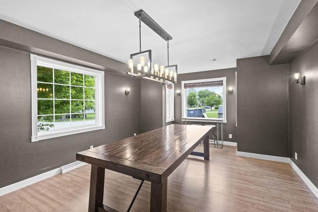 107 W SUMNER STREET, Weyauwega, WI 54983