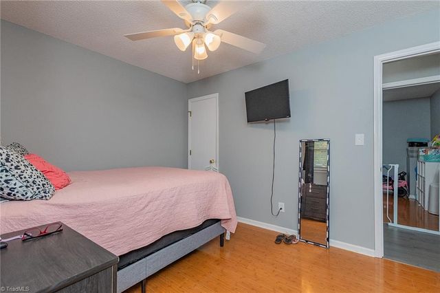 688 Shoreline Drive, Lexington, NC 27292