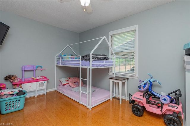688 Shoreline Drive, Lexington, NC 27292