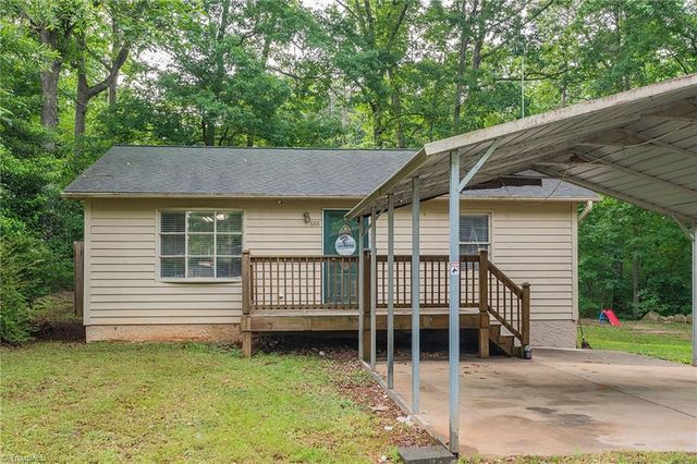 688 Shoreline Drive, Lexington, NC 27292