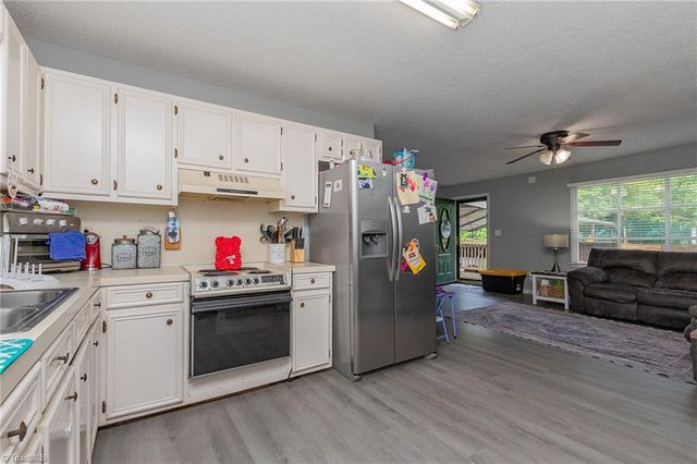 688 Shoreline Drive, Lexington, NC 27292
