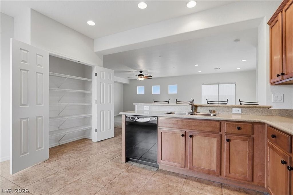 Image 10 of property listing at 3937 Beisner Street, Las Vegas, NV 89122