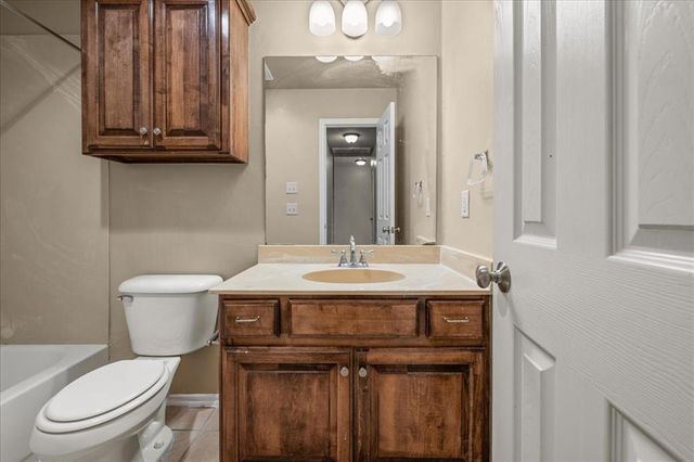 17029 Woodvine Drive, Oklahoma City, OK 73012