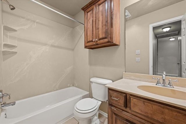 17029 Woodvine Drive, Oklahoma City, OK 73012