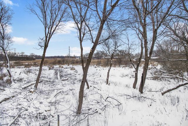 10806 S Shore Drive 109, Plymouth, MN 55441