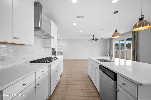 611 IVORY PALM Road, Orange Park, FL 32073