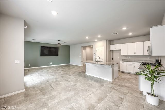 941 WILLOW BERRY Avenue, North Las Vegas, NV 89032