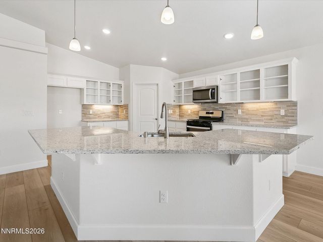 954 Kathryn Court, Fernley, NV 89408