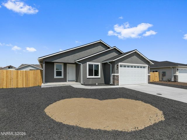 954 Kathryn Court, Fernley, NV 89408
