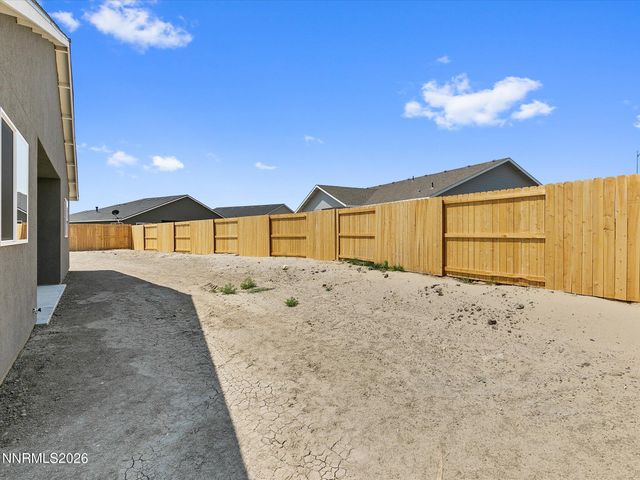 954 Kathryn Court, Fernley, NV 89408