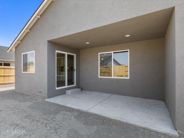 954 Kathryn Court, Fernley, NV 89408