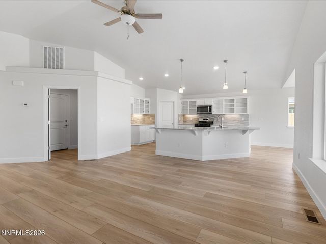 954 Kathryn Court, Fernley, NV 89408