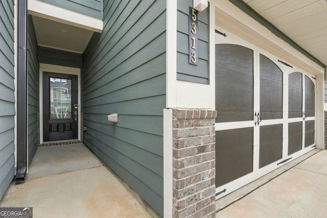 5313 Melbourne Lane, Flowery Branch, GA 30542