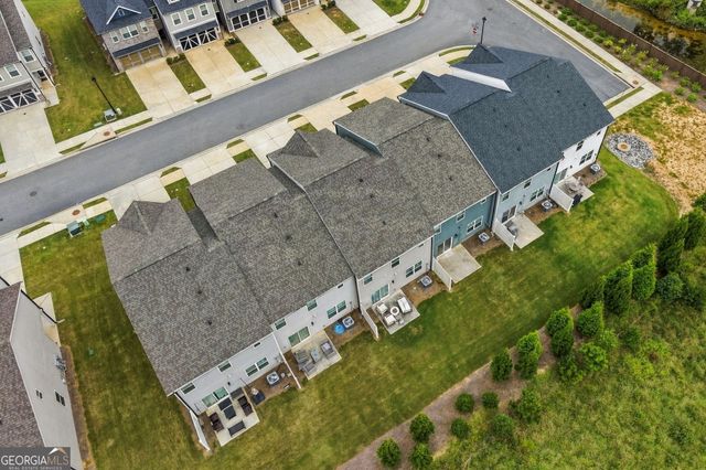 5313 Melbourne Lane, Flowery Branch, GA 30542