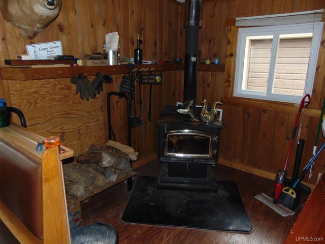 2072 Ff Hwy 16 Road, Iron River, MI 49935