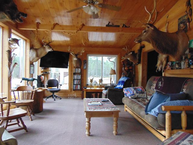 2072 Ff Hwy 16 Road, Iron River, MI 49935