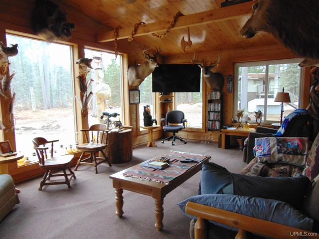 2072 Ff Hwy 16 Road, Iron River, MI 49935