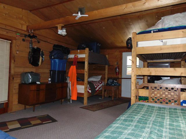 2072 Ff Hwy 16 Road, Iron River, MI 49935