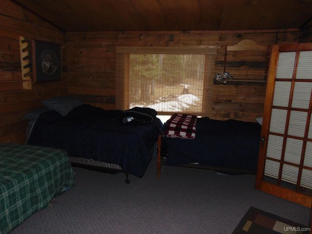 2072 Ff Hwy 16 Road, Iron River, MI 49935