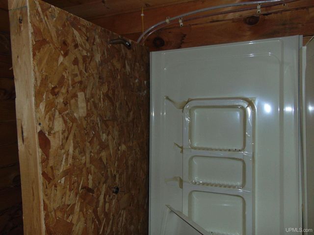 2072 Ff Hwy 16 Road, Iron River, MI 49935