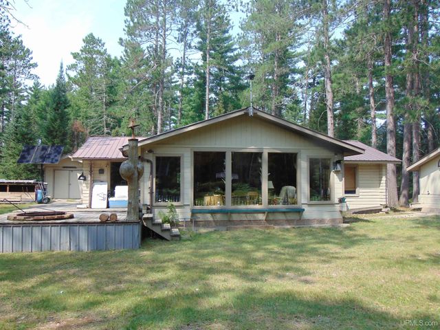 2072 Ff Hwy 16 Road, Iron River, MI 49935