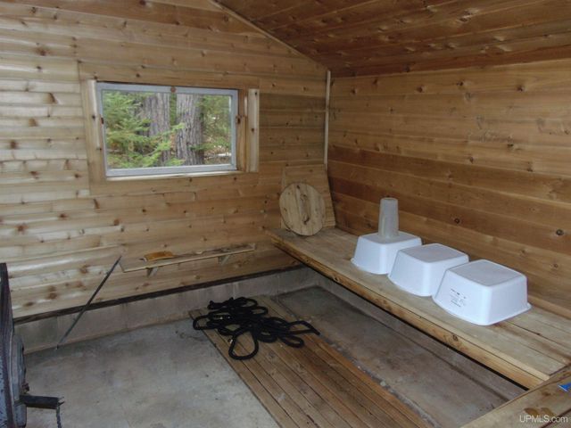 2072 Ff Hwy 16 Road, Iron River, MI 49935