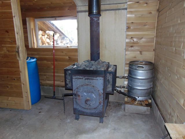 2072 Ff Hwy 16 Road, Iron River, MI 49935