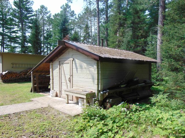 2072 Ff Hwy 16 Road, Iron River, MI 49935