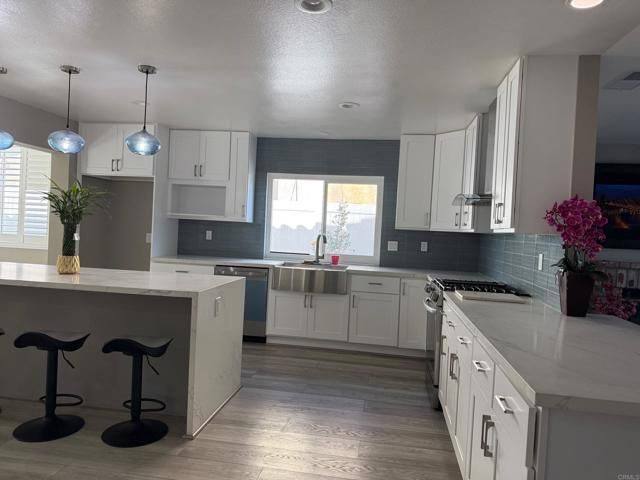 10434 Cheviot Ct, San Diego, CA 92126