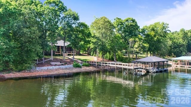 8806 Hearthstone Court, Terrell, NC 28682