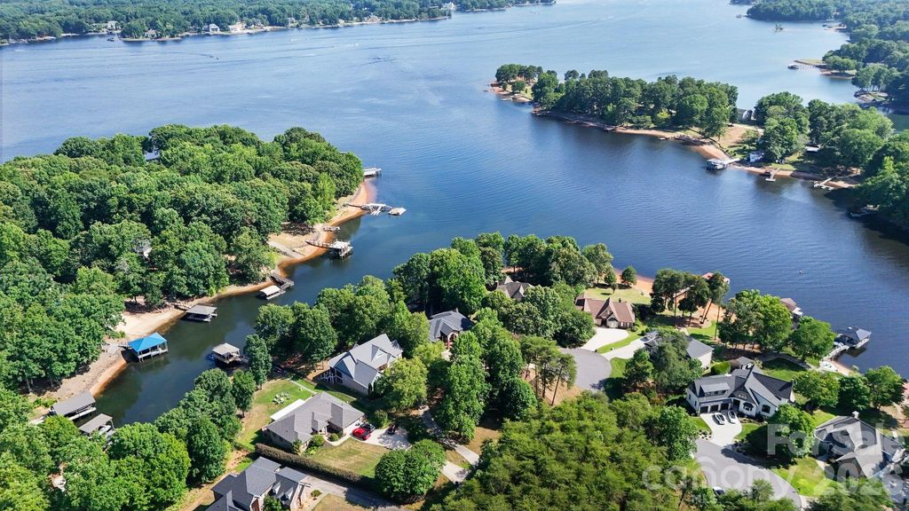 8806 Hearthstone Court, Terrell, NC 28682