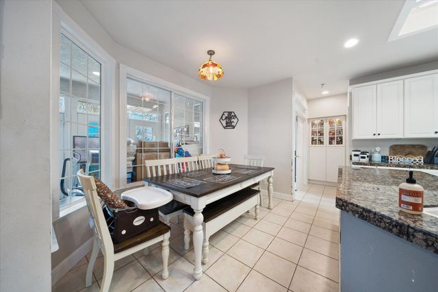 19725 Quercus Lobata Byway, Red Bluff, CA 96080