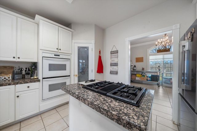 19725 Quercus Lobata Byway, Red Bluff, CA 96080