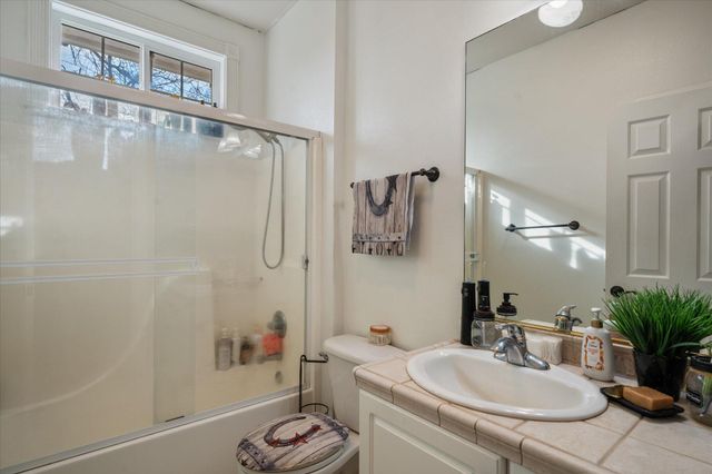 19725 Quercus Lobata Byway, Red Bluff, CA 96080