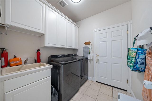 19725 Quercus Lobata Byway, Red Bluff, CA 96080