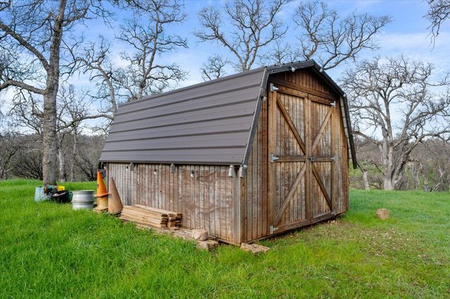 19725 Quercus Lobata Byway, Red Bluff, CA 96080