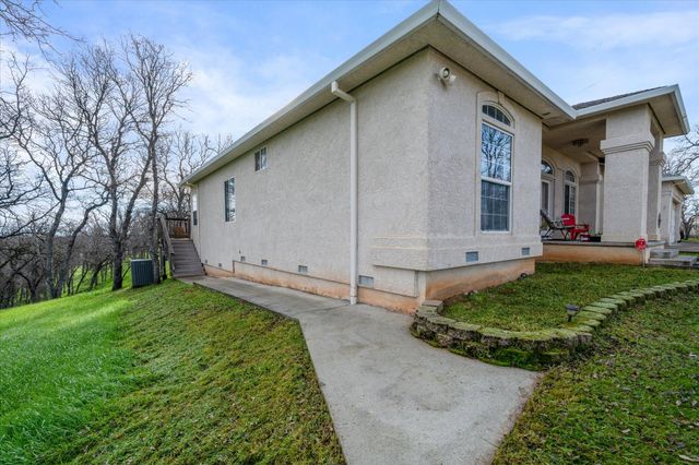 19725 Quercus Lobata Byway, Red Bluff, CA 96080