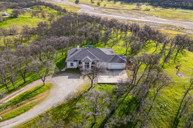 19725 Quercus Lobata Byway, Red Bluff, CA 96080