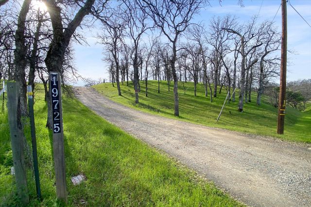 19725 Quercus Lobata Byway, Red Bluff, CA 96080