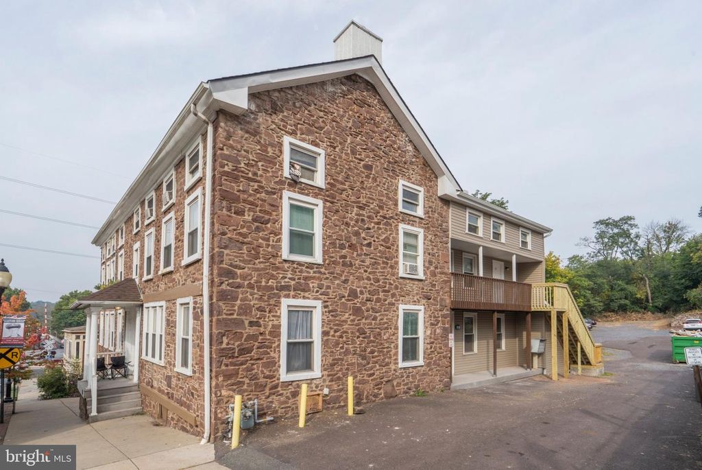 159 MAIN ST, Royersford, PA 19468 — photo 2