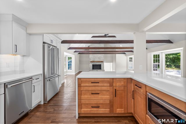 33 Old Stagecoach Road, Redding, CT 06896