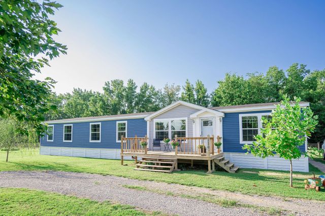 110 Roberson Dr Drive, Pleasant Plains, AR 72568