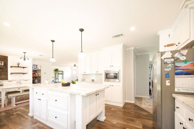 110 Roberson Dr Drive, Pleasant Plains, AR 72568