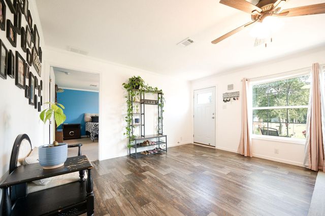 110 Roberson Dr Drive, Pleasant Plains, AR 72568